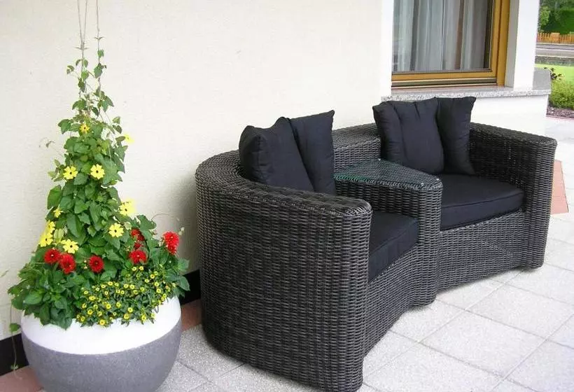 Hotelli Garni Weidacherhof