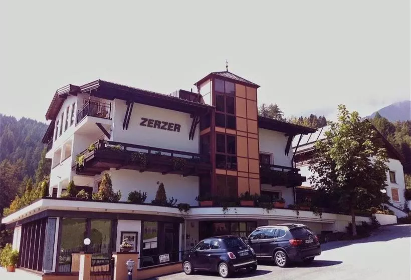 Hotel Garni Zerzer