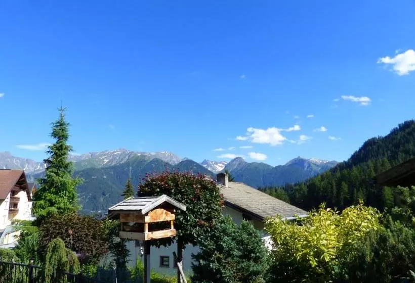 Hotel Garni Zerzer