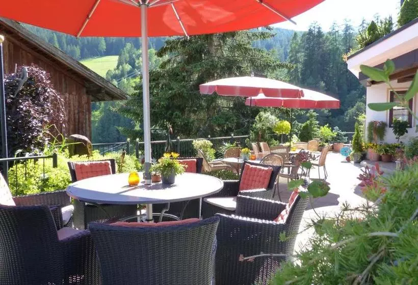 Hotel Garni Zerzer