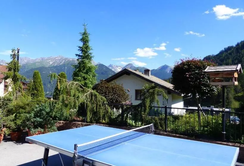 Hotel Garni Zerzer