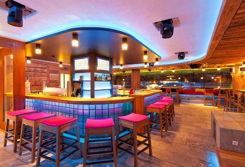 בית מלון כפרי Harakiri Lodgings Und Apresski