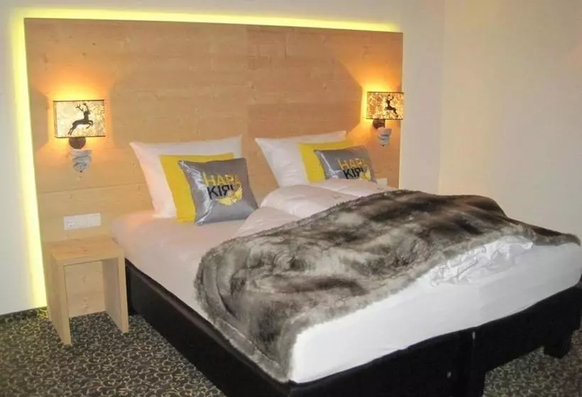 هتل Harakiri Lodgings Und Apresski