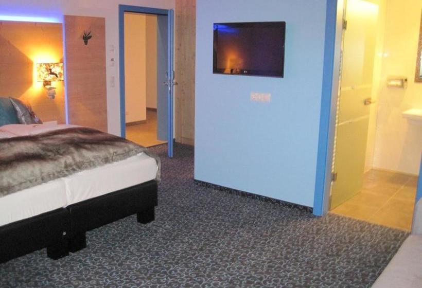 בית מלון כפרי Harakiri Lodgings Und Apresski