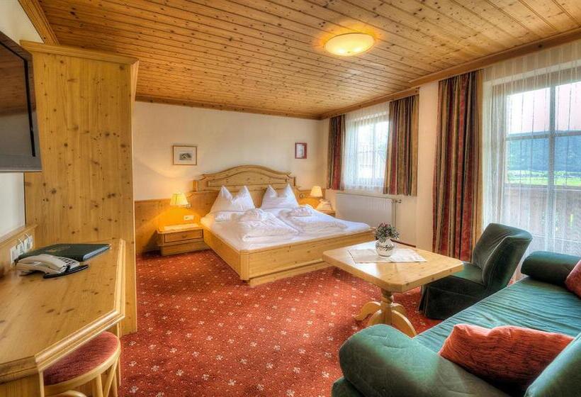 בית מלון כפרי Häuserl Im Wald