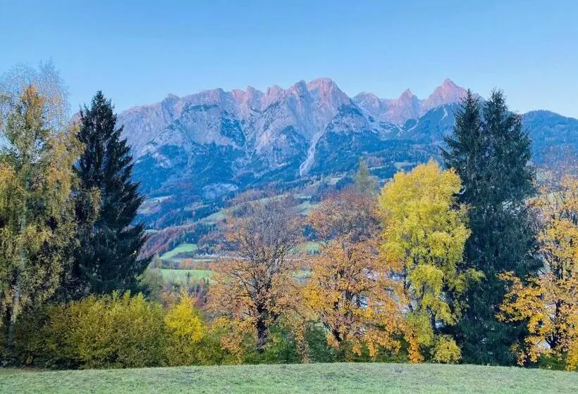 Hotelli Landgasthof Reitsamerhof
