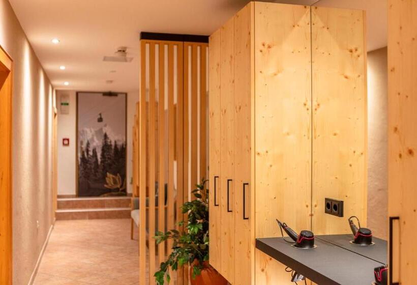 فندق Oberwirt   Nahe An Saalbach Und Zell Am See