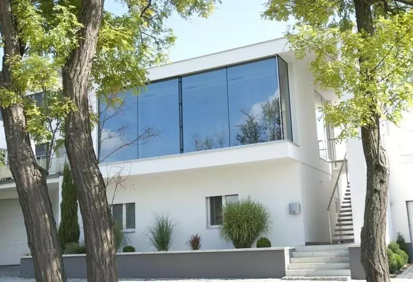 Hotelli Residenz Velich