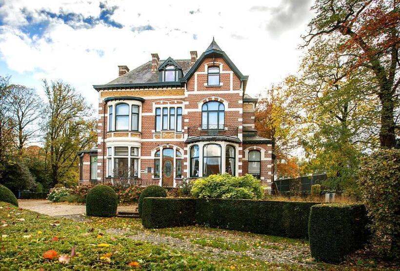 Boutique Hotel Shamon