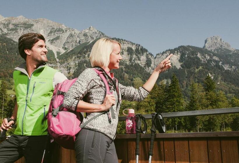 Hotelli Traube Braz Alpen Spa Golf