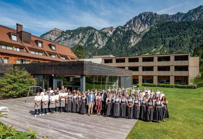 ホテル Traube Braz Alpen Spa Golf