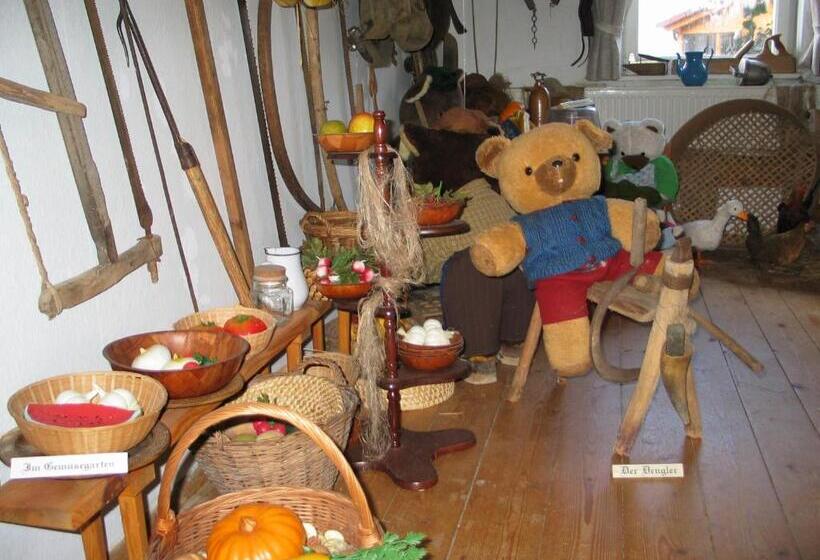 Märchenhotel Waldpension Nebelstein