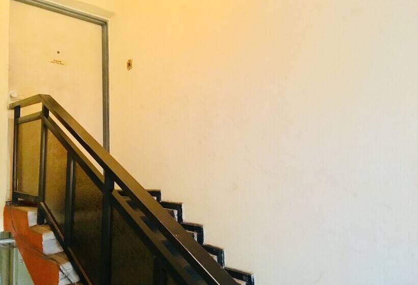 هتل Dalian Guest House