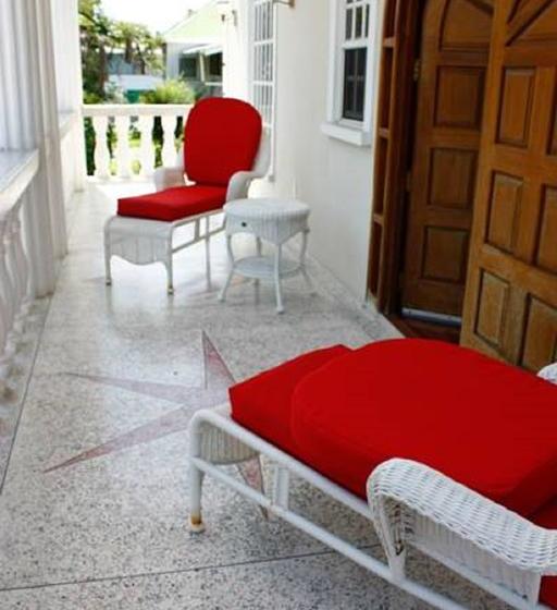 هتل El Dorado Inn