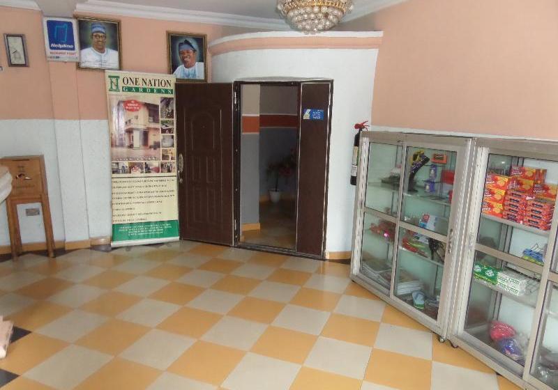 هتل One Nation Garden