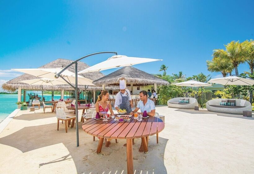 هتل Ozen Life Maadhoo  Luxury All Inclusive