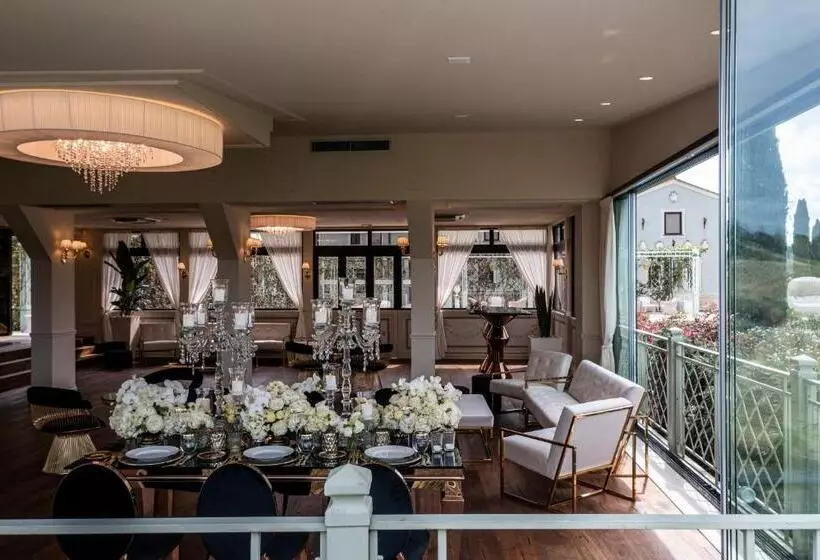 Hotelli Relais Sassa Al Sole