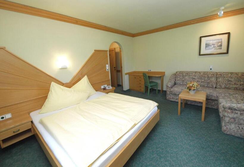 ホテル Salzburger Stubn