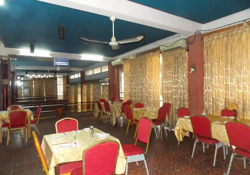هتل Unilag Guest Houses & Conference Center