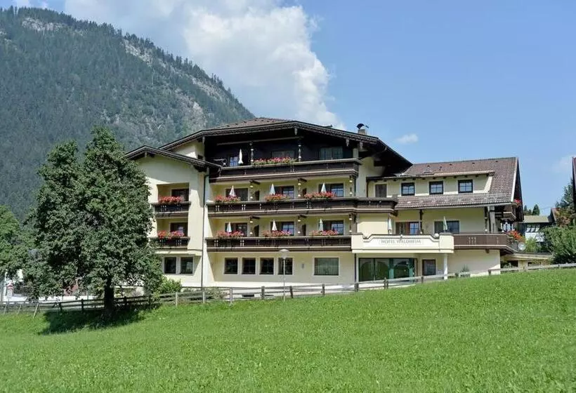 Hotelli Waldheim Garni