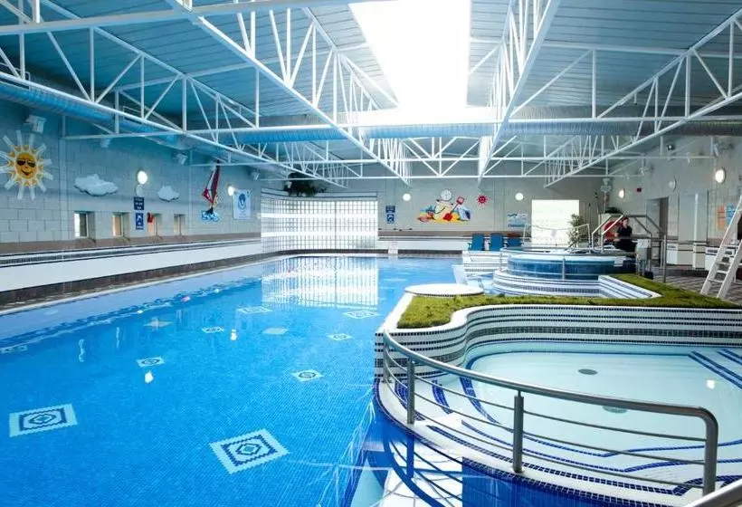 ホテル Westport - Leisure Spa And Conference