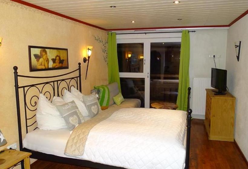 Alpinresort Derbacherhof