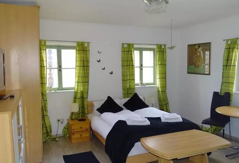 Alpinresort Derbacherhof