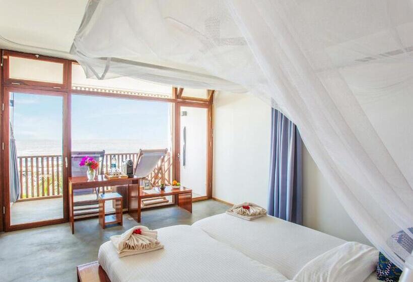 استراحتگاه King Fisher Village