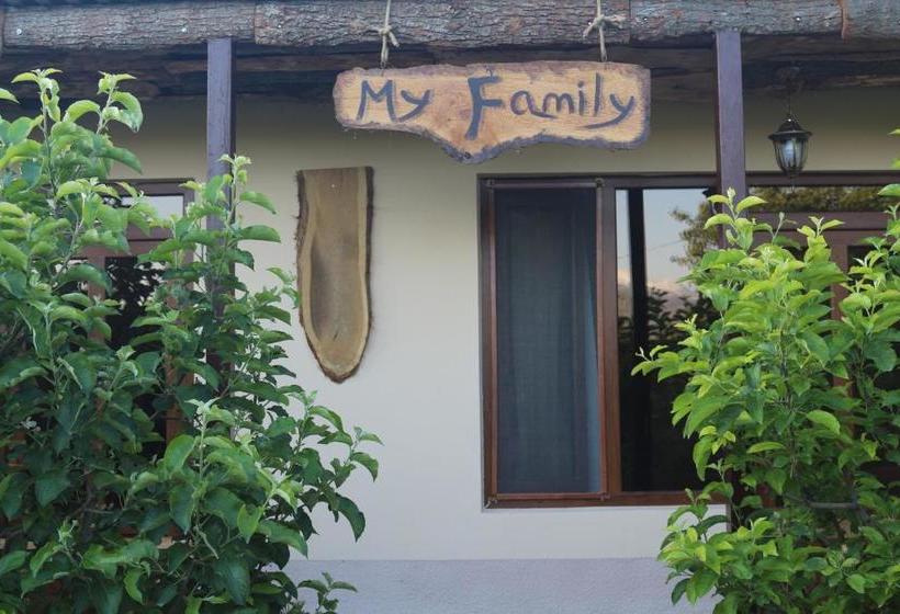 تختخواب و صبحانه My Family Guesthouse