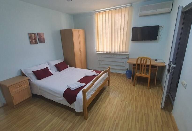 تختخواب و صبحانه Kesabella Touristic House