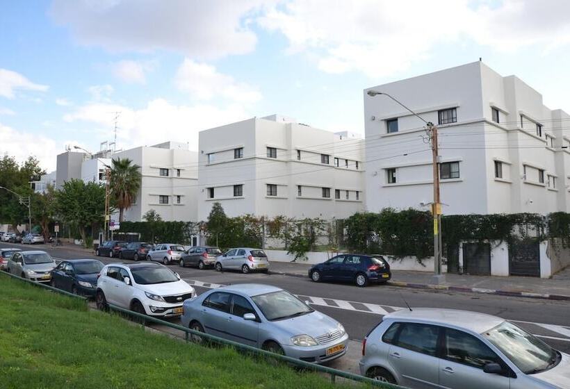 Hi   Bnei Dan   Tel Aviv Hostel