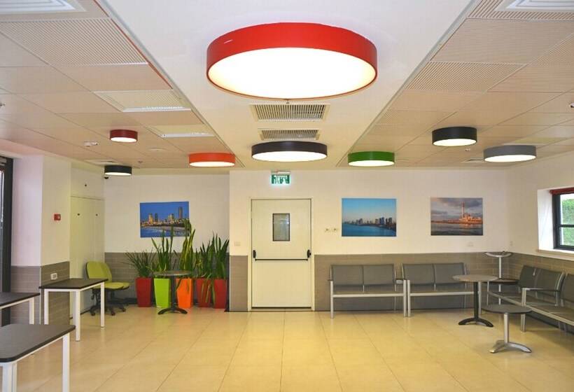 Hi   Bnei Dan   Tel Aviv Hostel