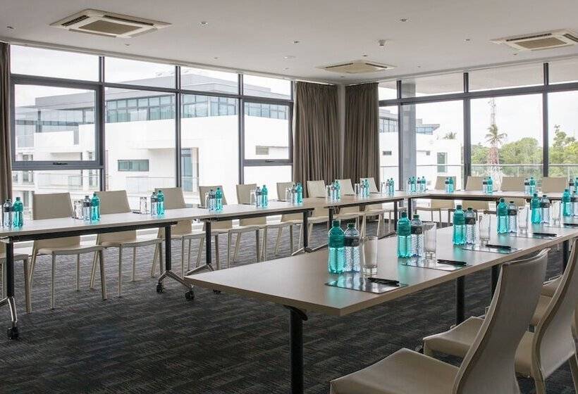 هتل English Point Marina & Spa