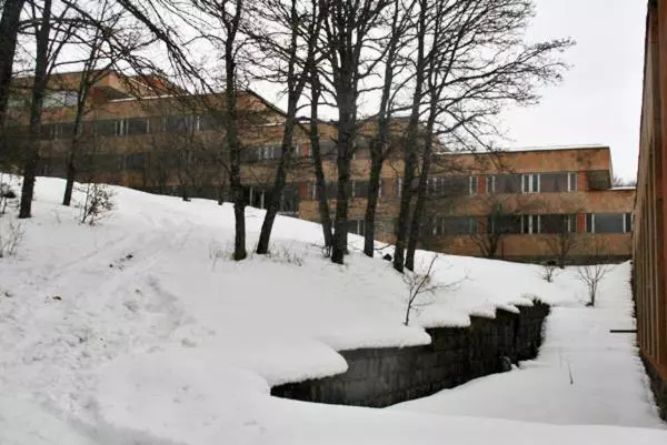 هتل Nairi Rest House