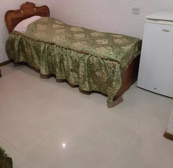 هتل Narvar