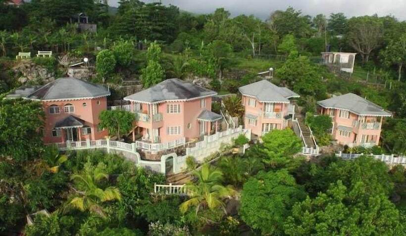 هتل Pimento Lodge Resort