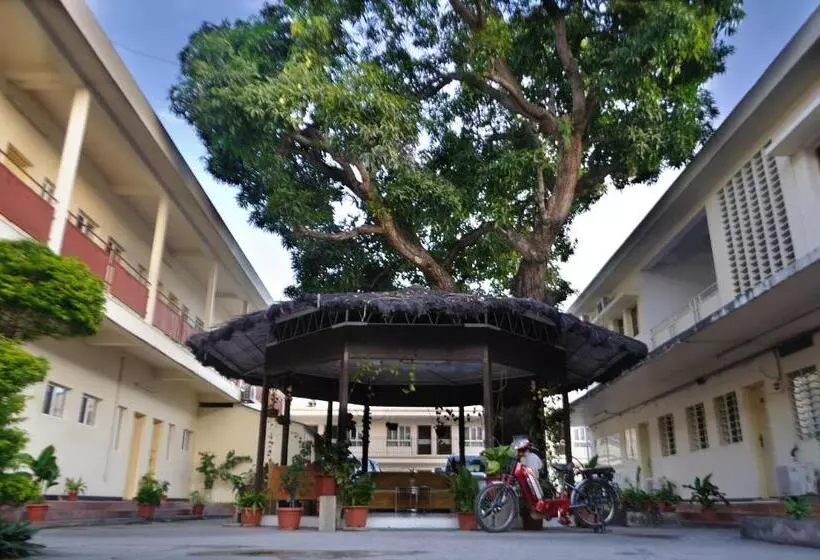 هتل Plaza