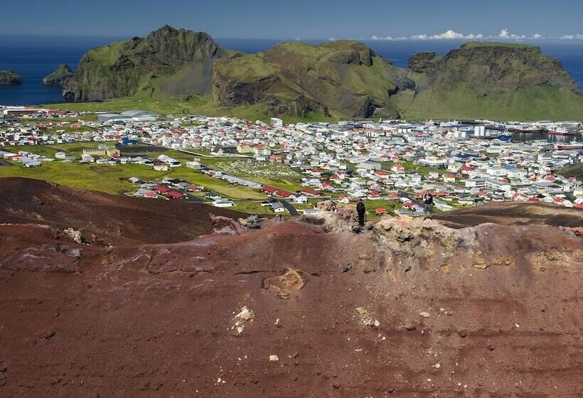 هتل Vestmannaeyjar