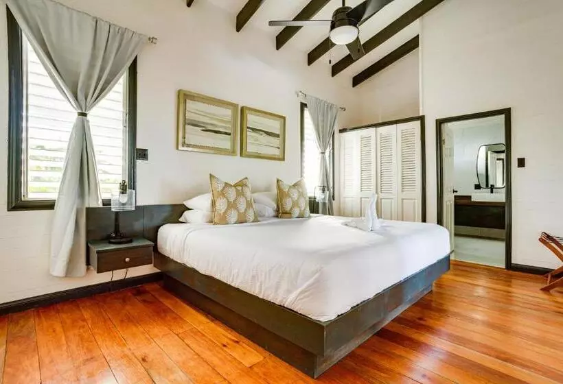 Shaka Caye All Inclusive Resort