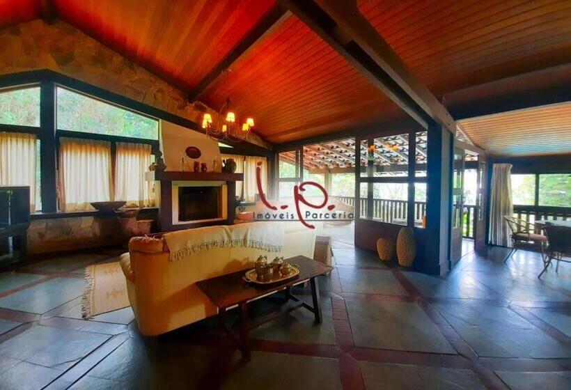 Auberge Hôtelière Pousada Demuner S House   Espaço Aconchegante Itaipava