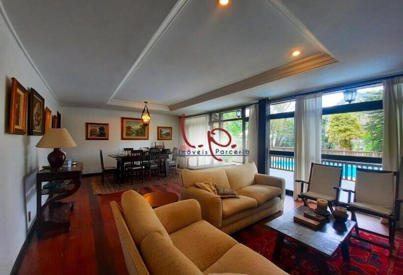 Auberge Hôtelière Pousada Demuner S House   Espaço Aconchegante Itaipava