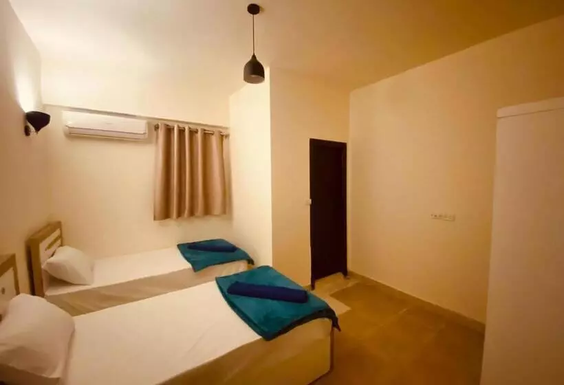 Brother Hotel Dahab