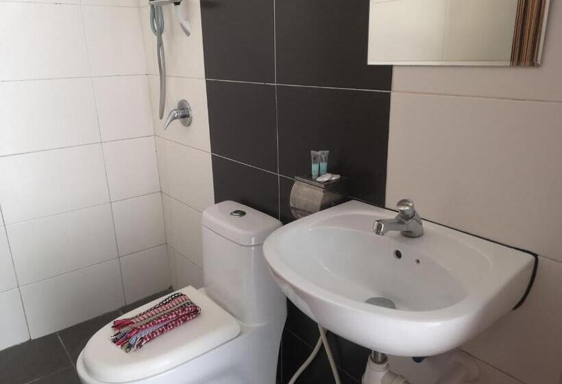 Hotel Ambassador Labuan View