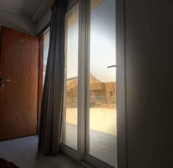 هتل Khufu House 1