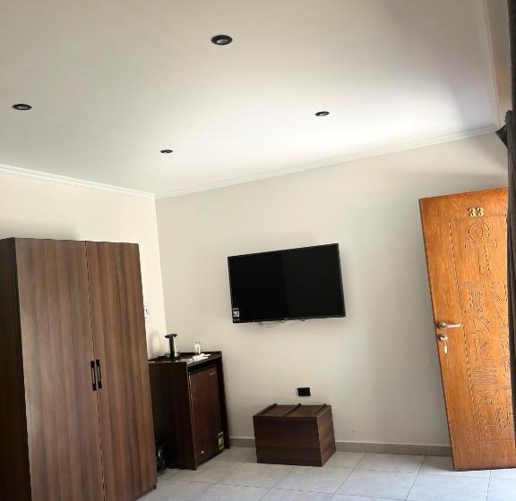 هتل Khufu House 1