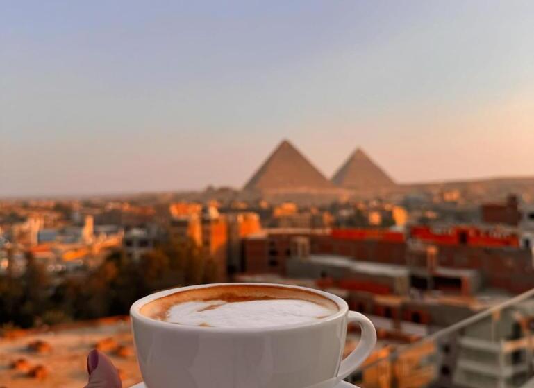 هتل Khufu House 1