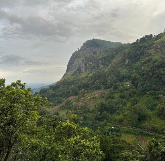 בית מלון כפרי Mandara Mount