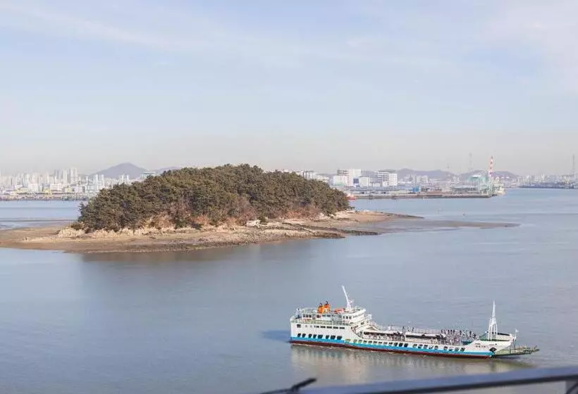 Yeongjeongdo Ocean View Luxe