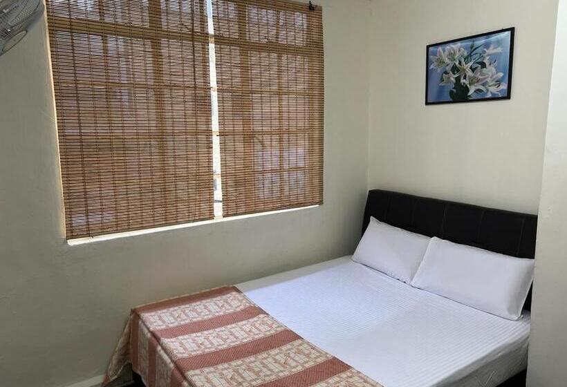 Pensão De Cameron Guest House