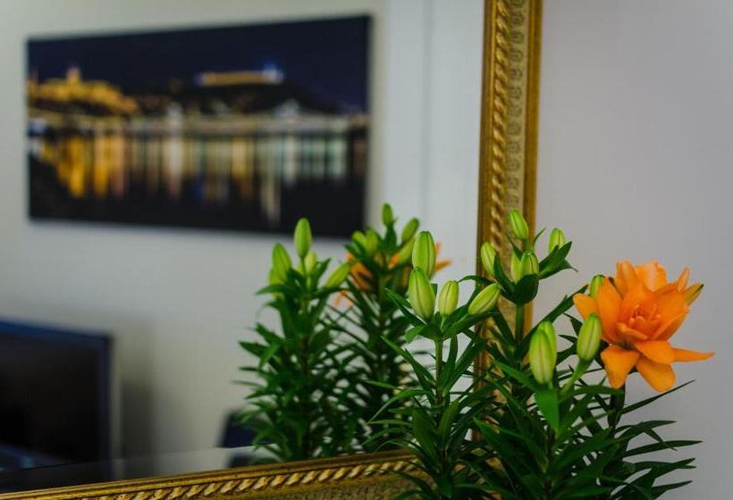 مبيت وإفطار Anabelle Bed And Budapest